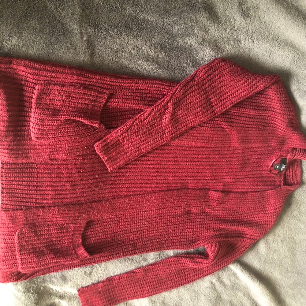 XS Maroon cardigan